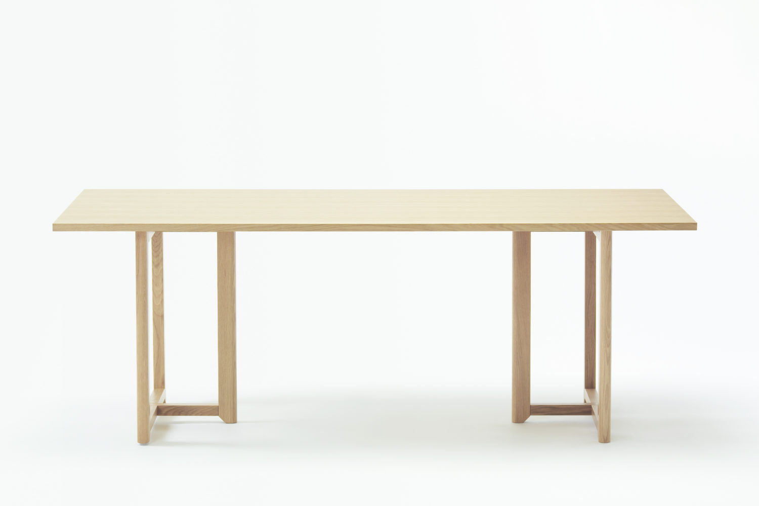 Matevz Paternoster Zilio Aec Seleri Table 4405